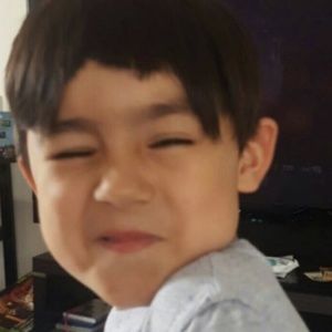 Meet your Posher, Stacie